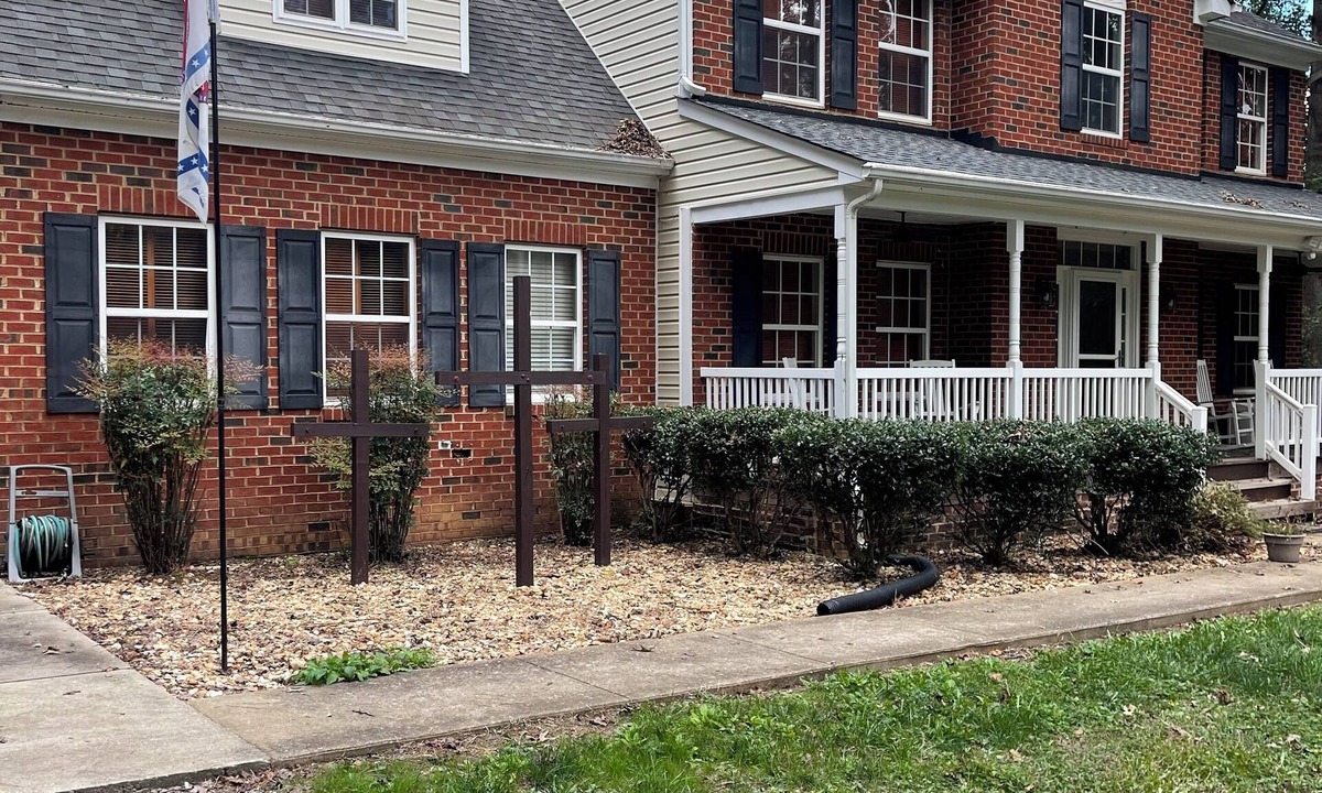 Mosby House | Spacious 4-bedroom house with AC in lovely Richmond. Non smoking in house.