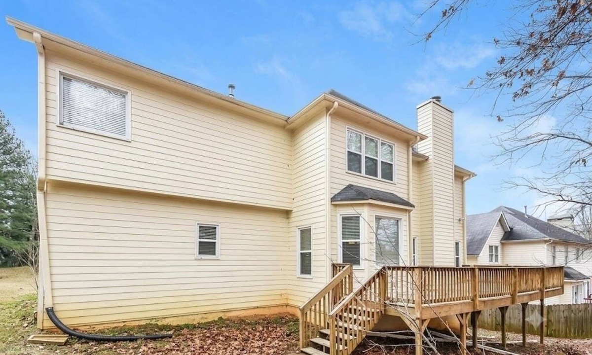 Acworth House | Spacious Brick Home in Acworth – Perfect Family Getaway