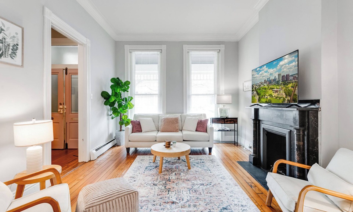 Fan District House | Spacious Fan District Stay | 3BR Comfort