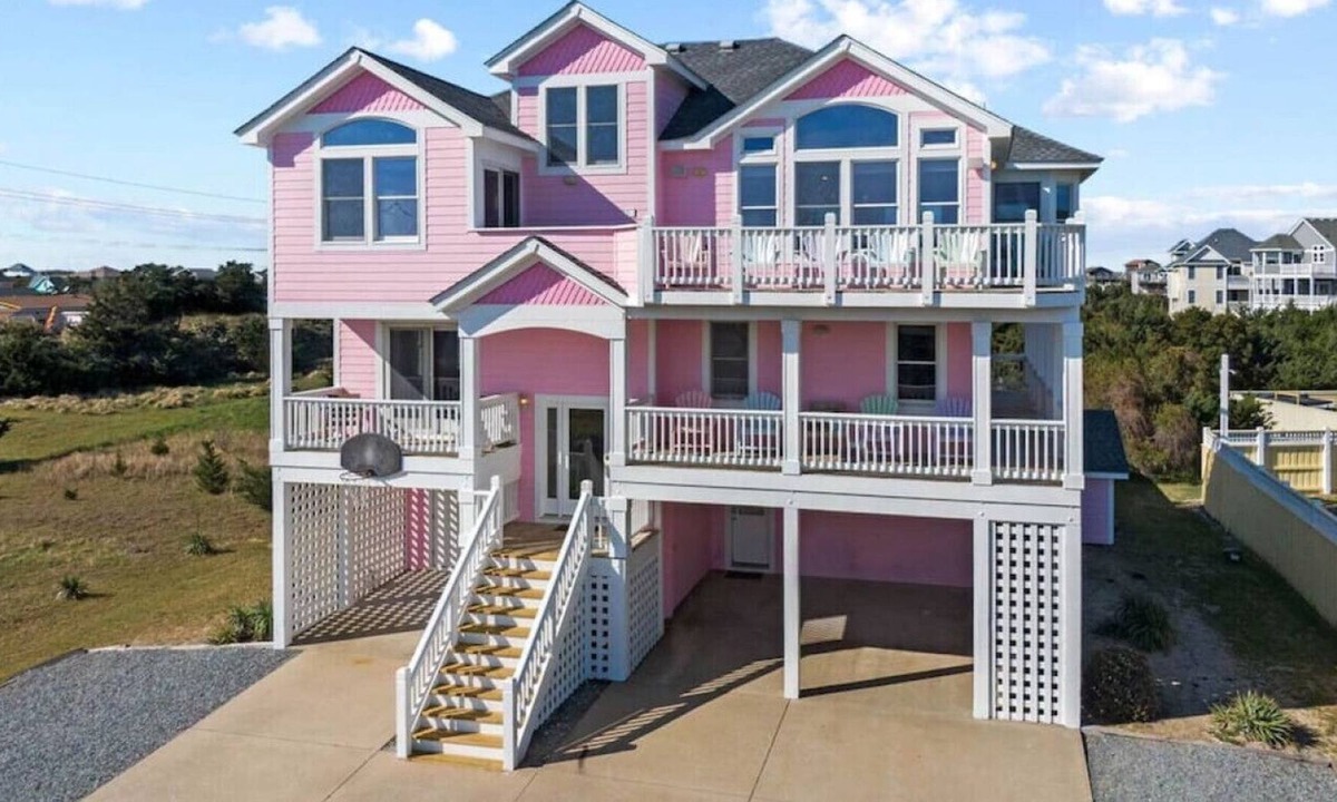 Ocean Isle Estates House | Spacious Getaway with Private Pool + Ocean Views!
