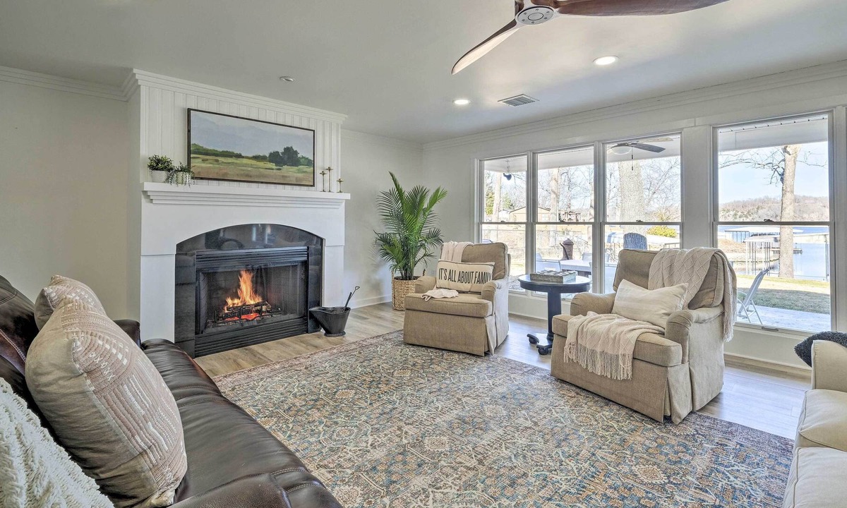 Eucha House | Spacious Lakeside Getaway w/ Hot Tub & Game Room!