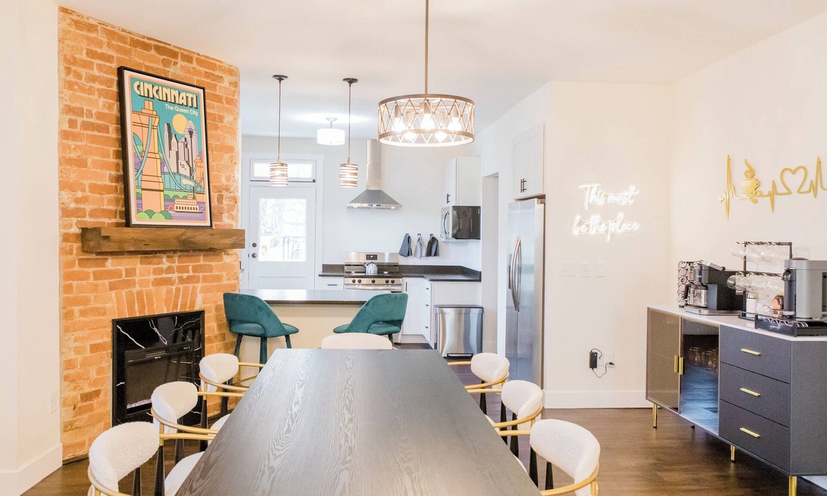 Walnut Hills House | Spacious Lux Cincinnati Group Retreat: Sauna/Spa, Fire pit, 5 min DT
