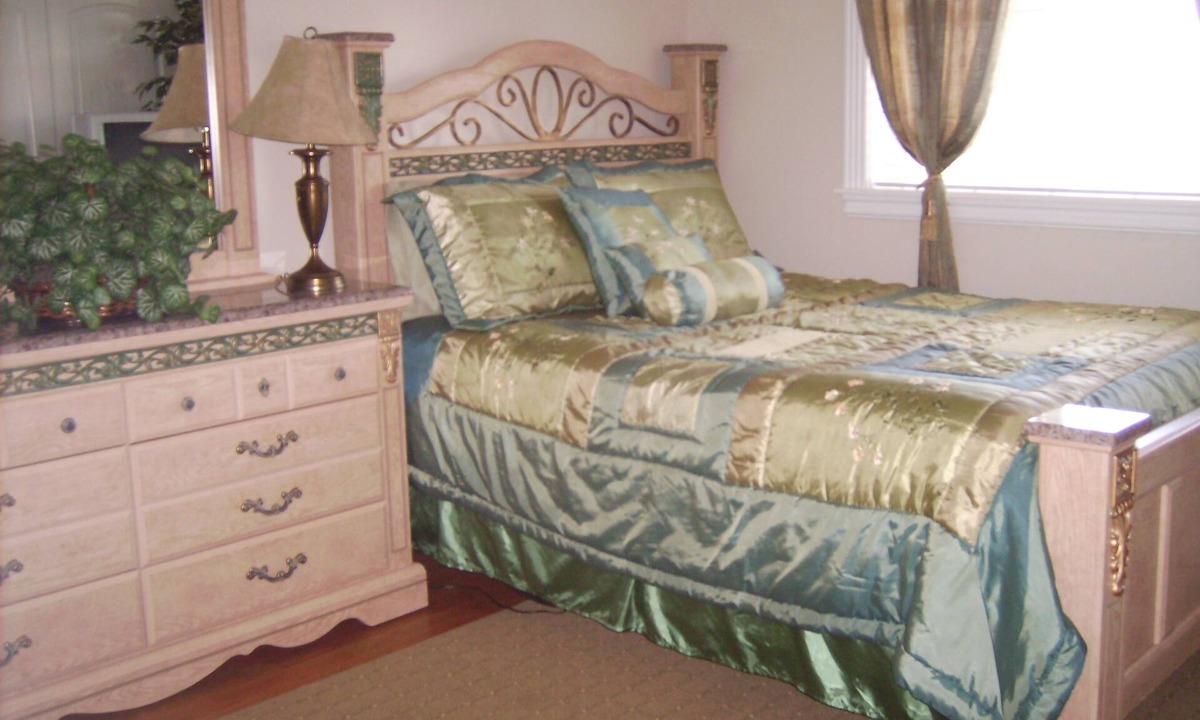 Bothell House | Spacious Villa Sleeps 18 6BR 3BA