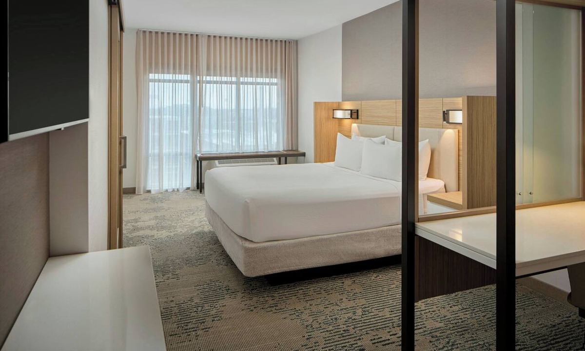 High Point Hotel | Springhill Suites By Marriott High Point Downtown