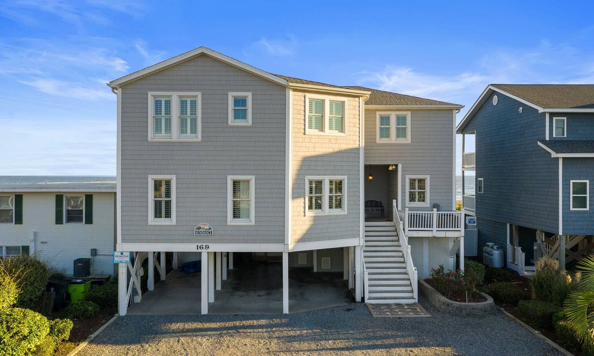 Holden Beach House | "Sundance" - Oceanfront Home w/Private Pool, 5 Bedrooms/4.5 Bathrooms