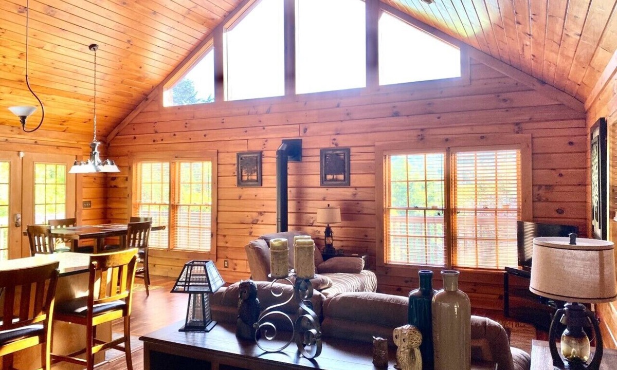 Asheville Cabin | SUNRISE, PRIVATE, “MOUNTAIN VIEWS" 15 minutes from downtown ASHEVILLE