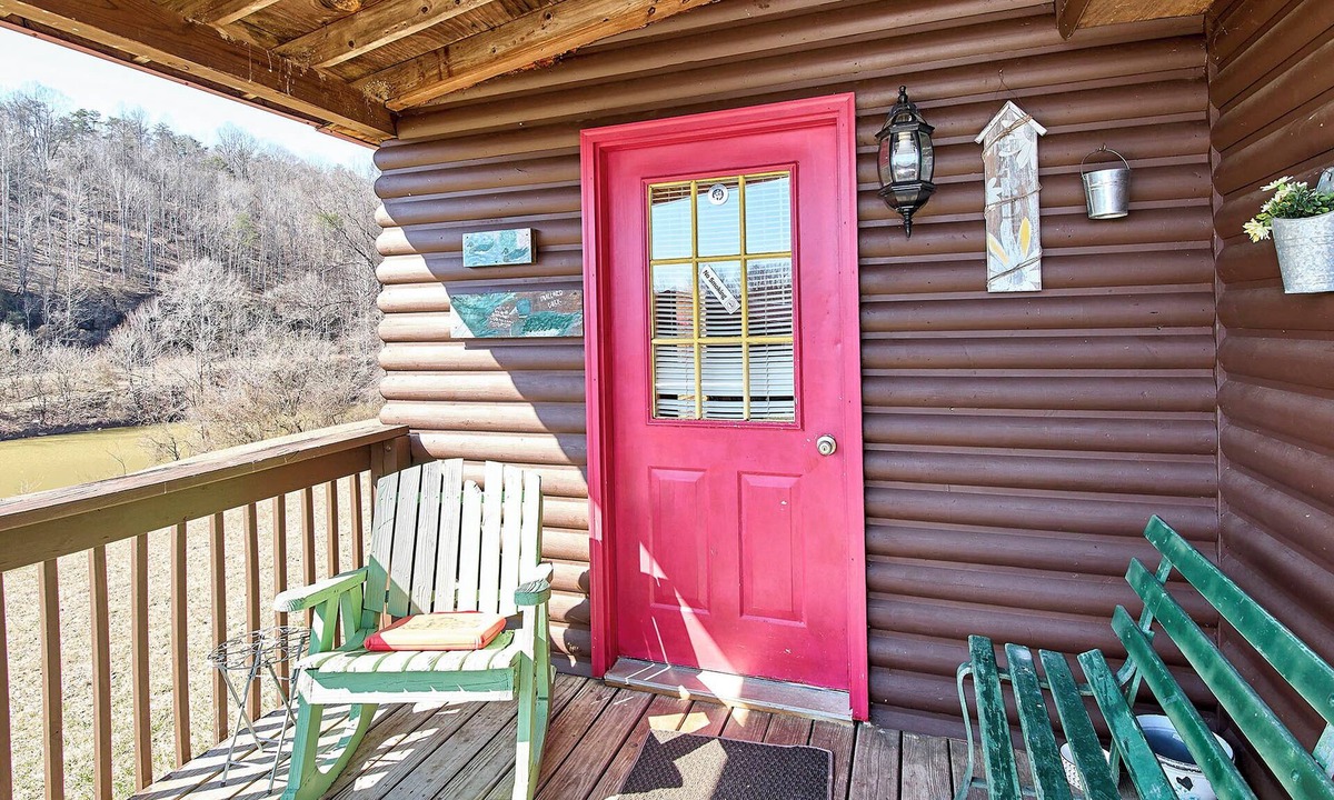 Statts Mills Cabin | Sunshine cabin-Charming 1-bedroom Lakefront with Heat/AC