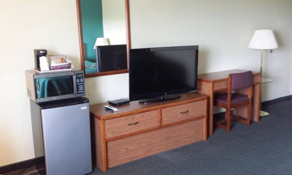 Carlisle Hotel | Super Inn