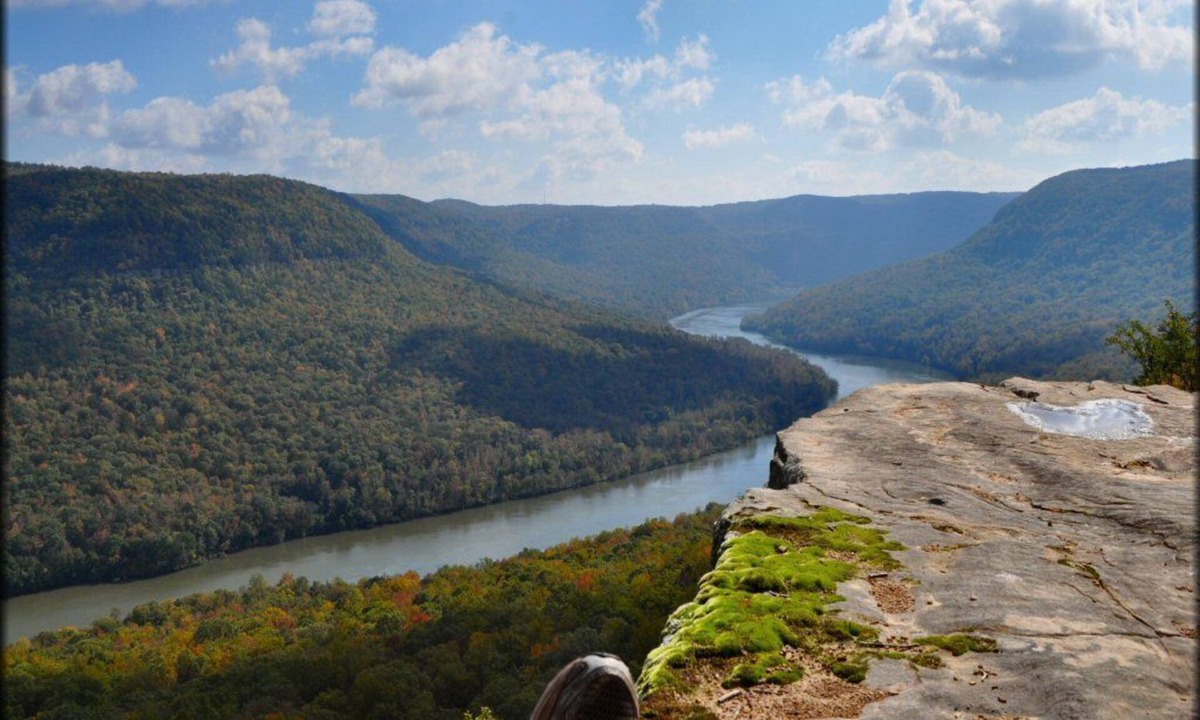 Whiteside Cabin | Tennessee River Gorge® Island Cabins® Swimming Pool - Stay 3-4th free.