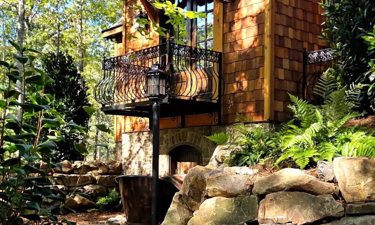 Pine Mountain Valley Cottage | Tethys’s Cottage Enchanted Forest Escape