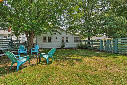 Colonial Beach House | 'The Blue Crab Cottage' - 3 Blocks From The Beach!
