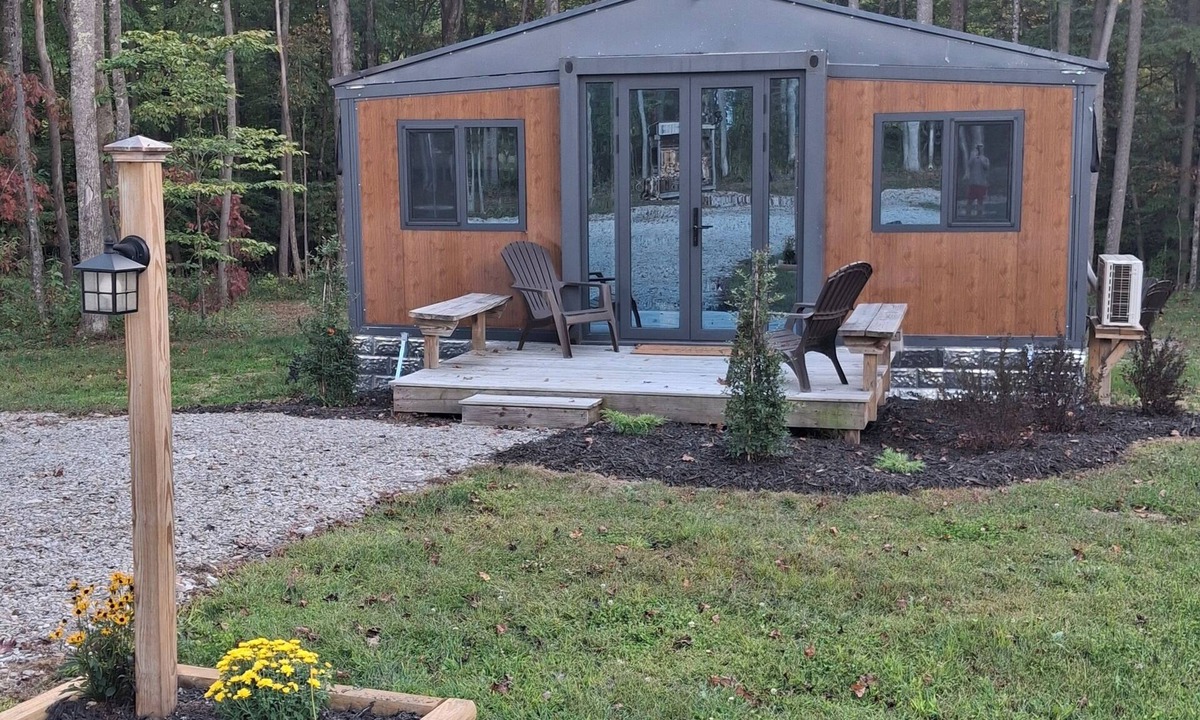 Summerlee House | The Bunker, 2 bedroom expandable container tiny house