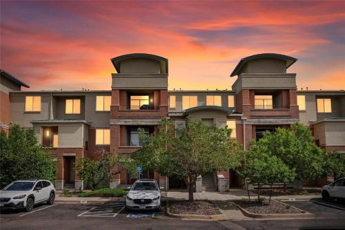 Northeast Park Hill Apartment | The Central Hub- 2BD/2BTH