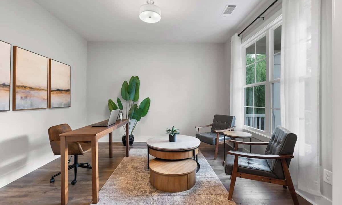 Duluth House | The Central Nest | Brand-New 2025 Build | 6BR KING