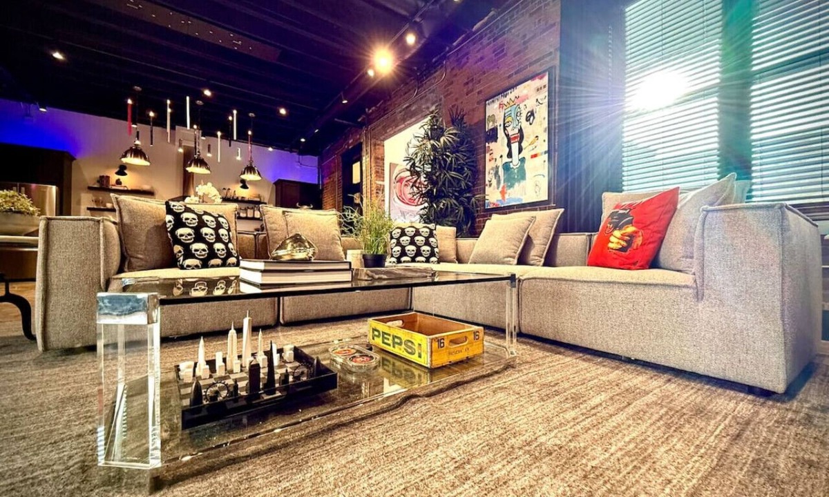 Lowertown Arts District Apartment | The Dim Light Lay Low