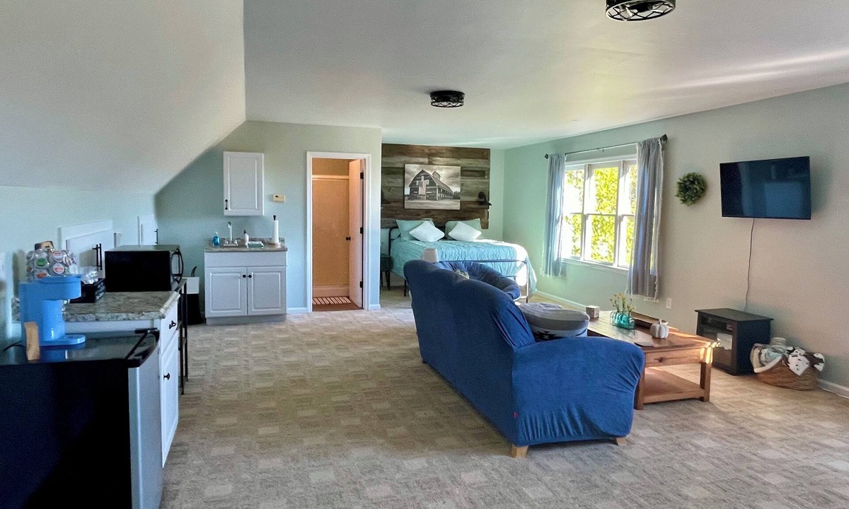 Tigerville Apartment | The Farmview Loft in Tigerville, SC Near Travelers Rest & Greenville, SC