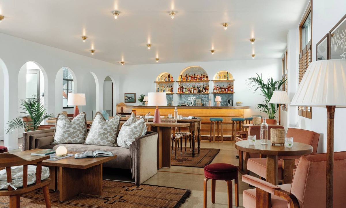 Downtown Chattanooga Hotel | The Landing Social House