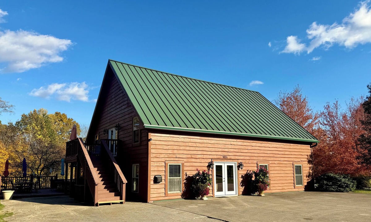 Avoca Cabin | The Overlook - Lake & Golf Retreat at Eagle Pointe