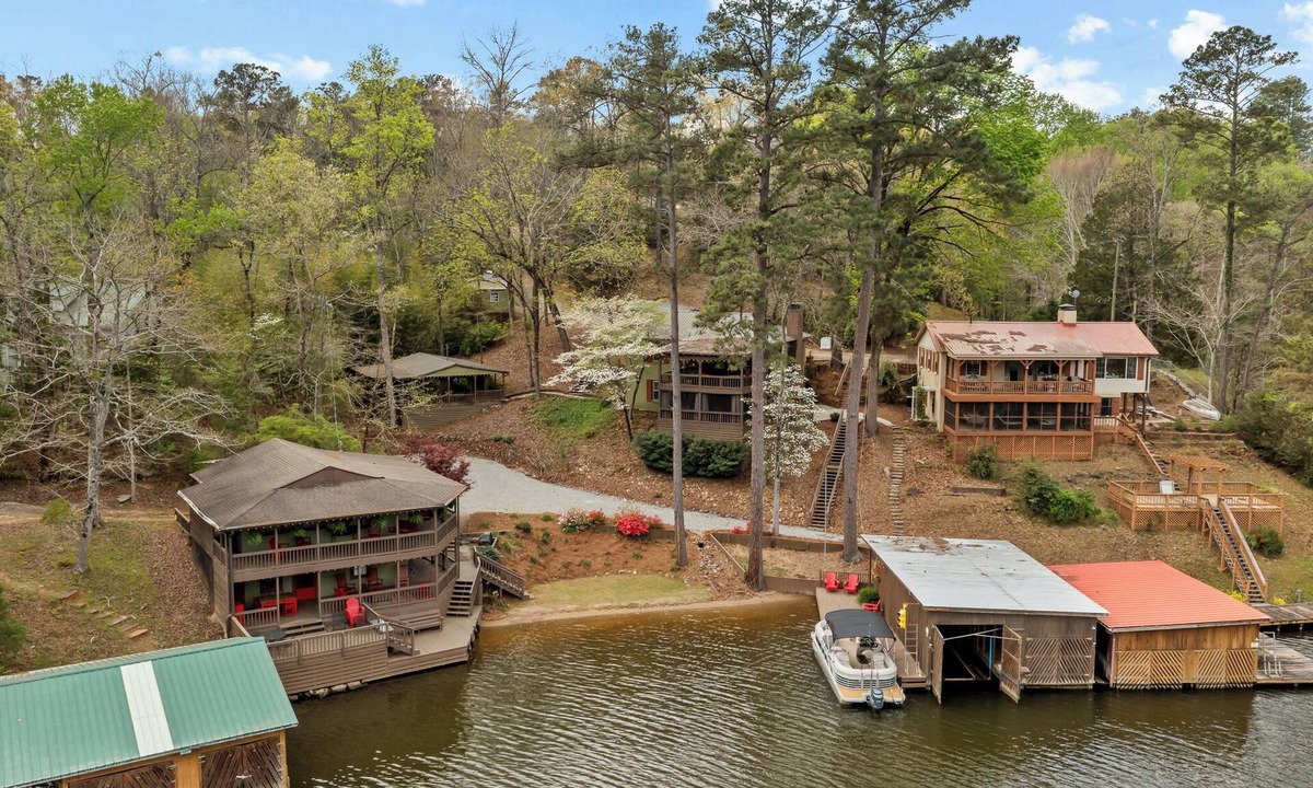 Clanton Cottage | The Poet’s Hideaway: A Standalone Forest & Water Escape, Lake Mitchell, Clanton