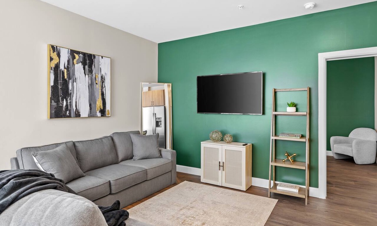 The Gulch Apartment | The Rodeo Drive Suite Penthouse The Gulch
