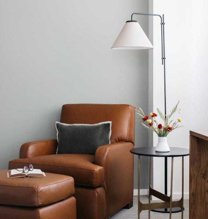 Woodlawn Hotel | The Study at the University of Chicago