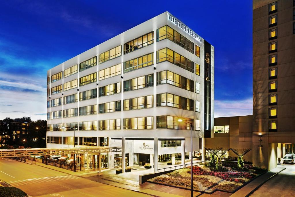 Downtown Knoxville Hotel | The TENNESSEAN Hotel