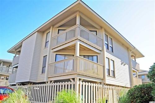 Ocean Drive Apartment | Tilghman Lakes H1 Condo