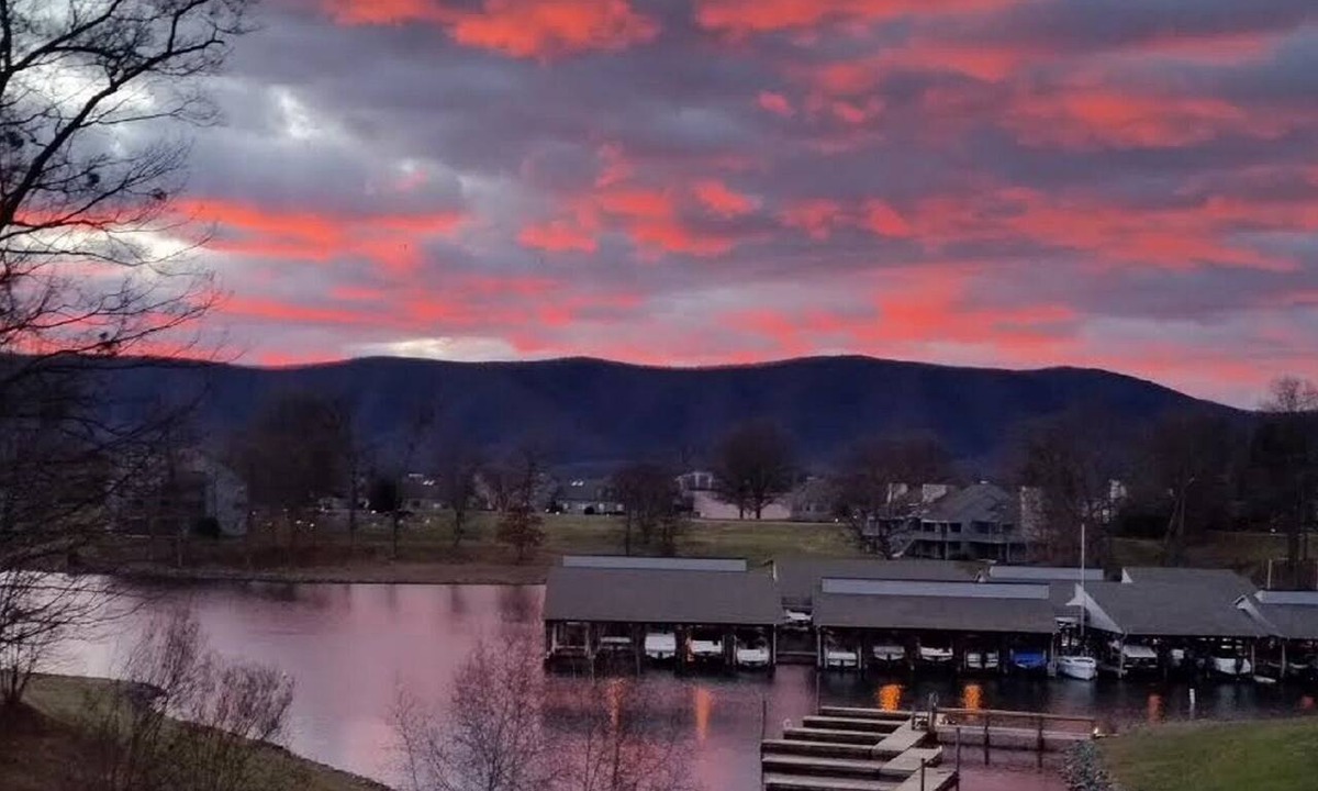 North Shore Condo | Tranquility Point at Smith Mountain Lake
