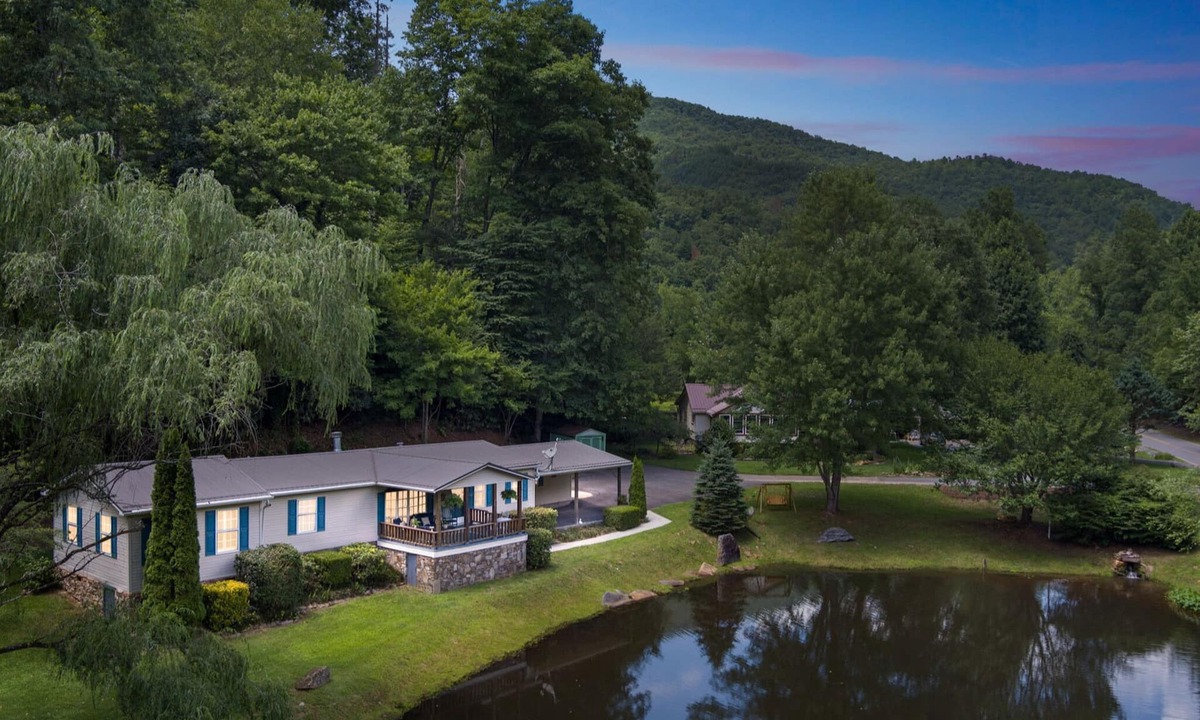 Whittier House | Twin Ponds Retreat-Pond/Hot Tub/Fire Pit/Game Room/Pet Friendly by RedAwning
