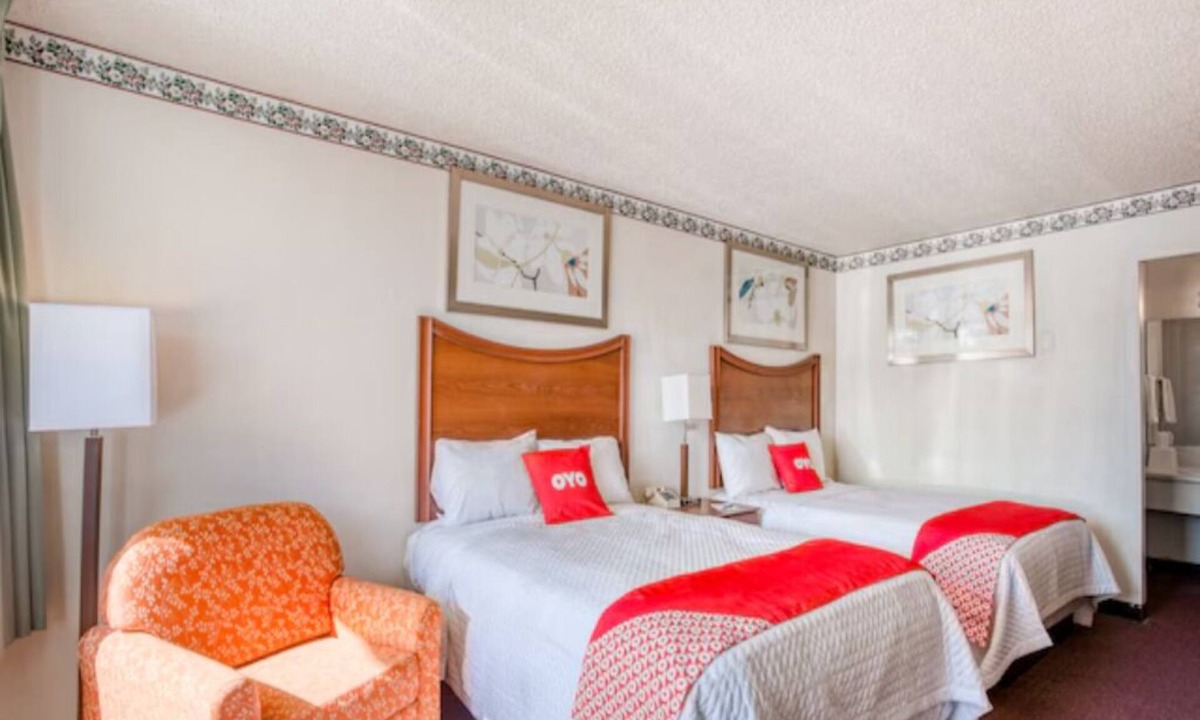 Templeton Hotel | Two Affordable Rooms w/Double Beds & Private Bath – Perfect for Budget Traveler