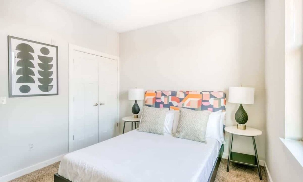 Music Row Apartment | TWO CozySuites Spacious Music Row Condos