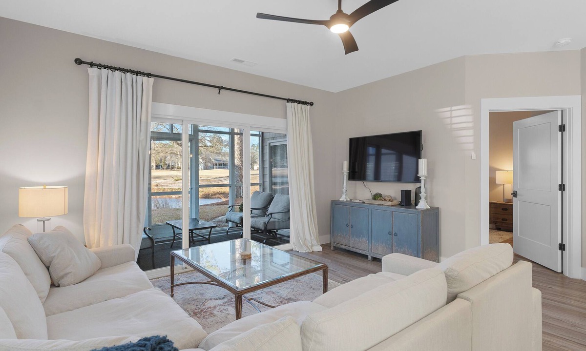 Leland Condo | Upscale 2-bedroom, 2 bath condo, lower corner unit on the golf course