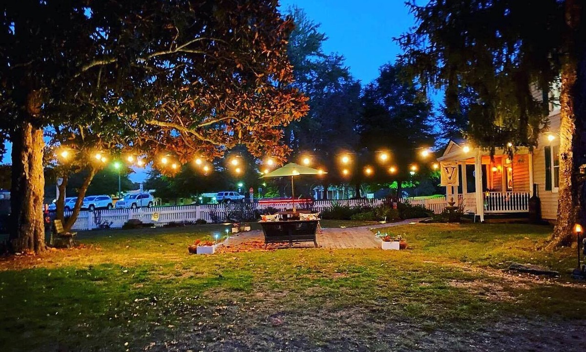 New Kent House | Vaiden Inn