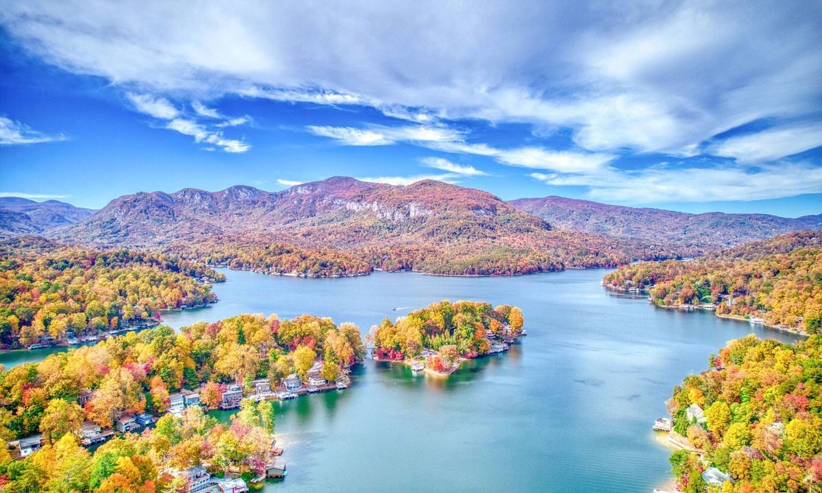 Sunset Cove House | Vintage lakefront mountain home with boat house, dock, firepit & fireplace