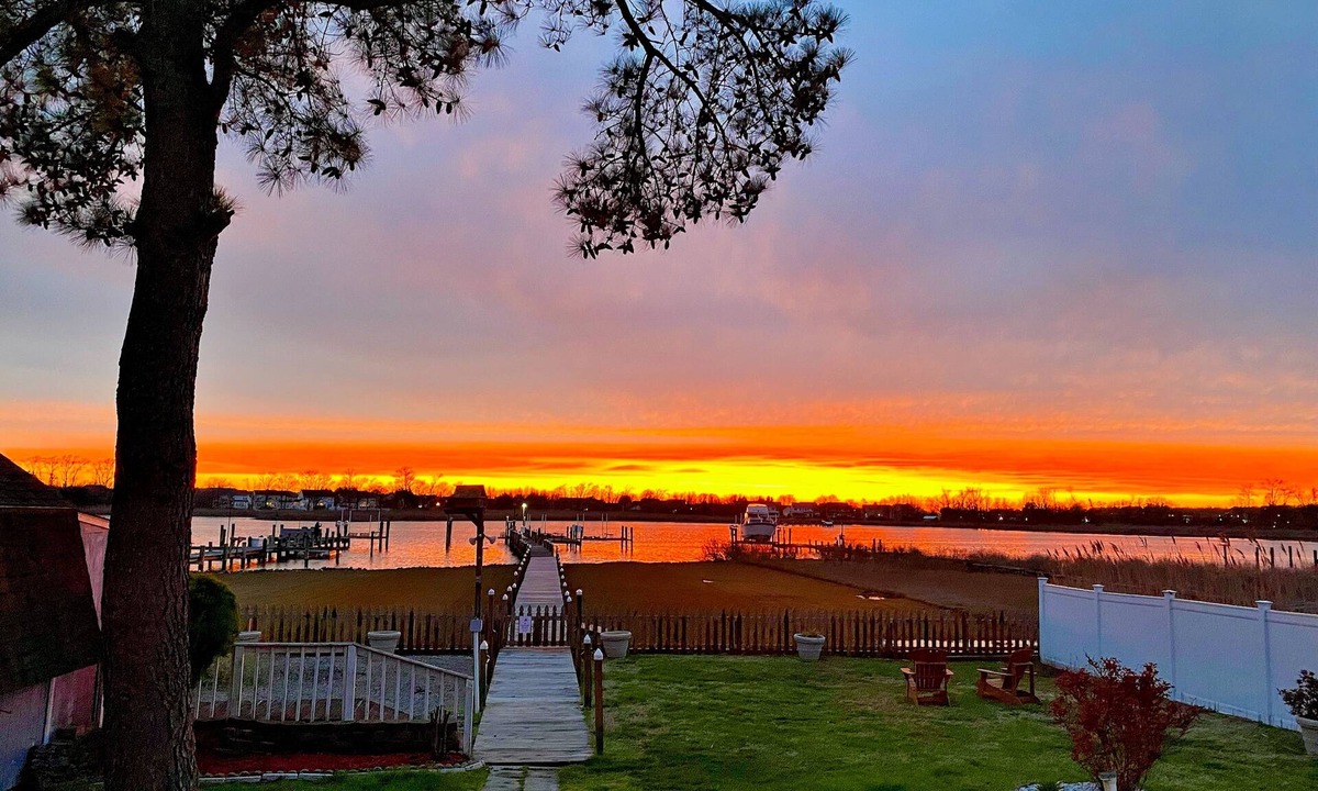 Chester House | Waterfront Bay Home with Screened Porch, Gorgeous Sunsets