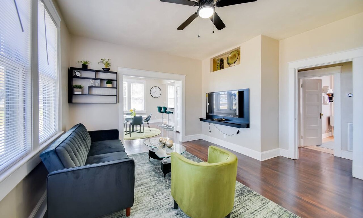 Portsmouth Apartment | Waterfront Portsmouth Apt: 1/2 Mi to Dtwn & Ferry