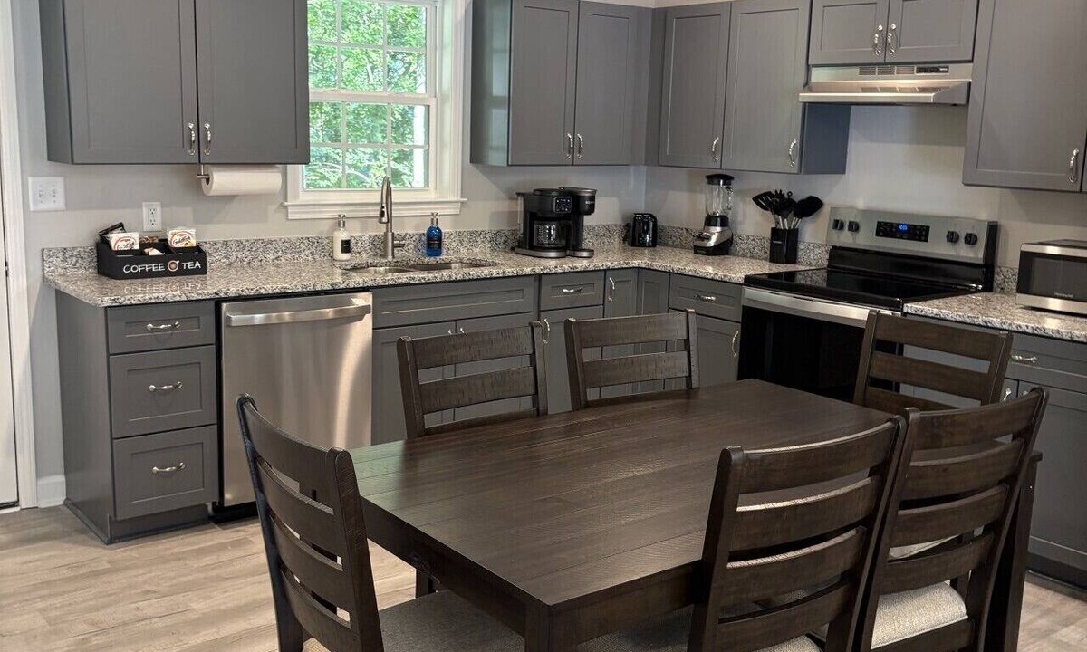 Lexington House | Westside Escape of Lexington