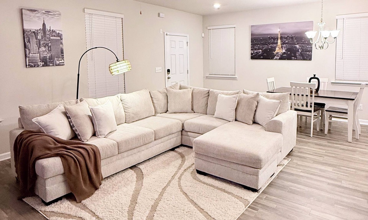 East Point House | Where Modern ElegancenMeets Comfort!