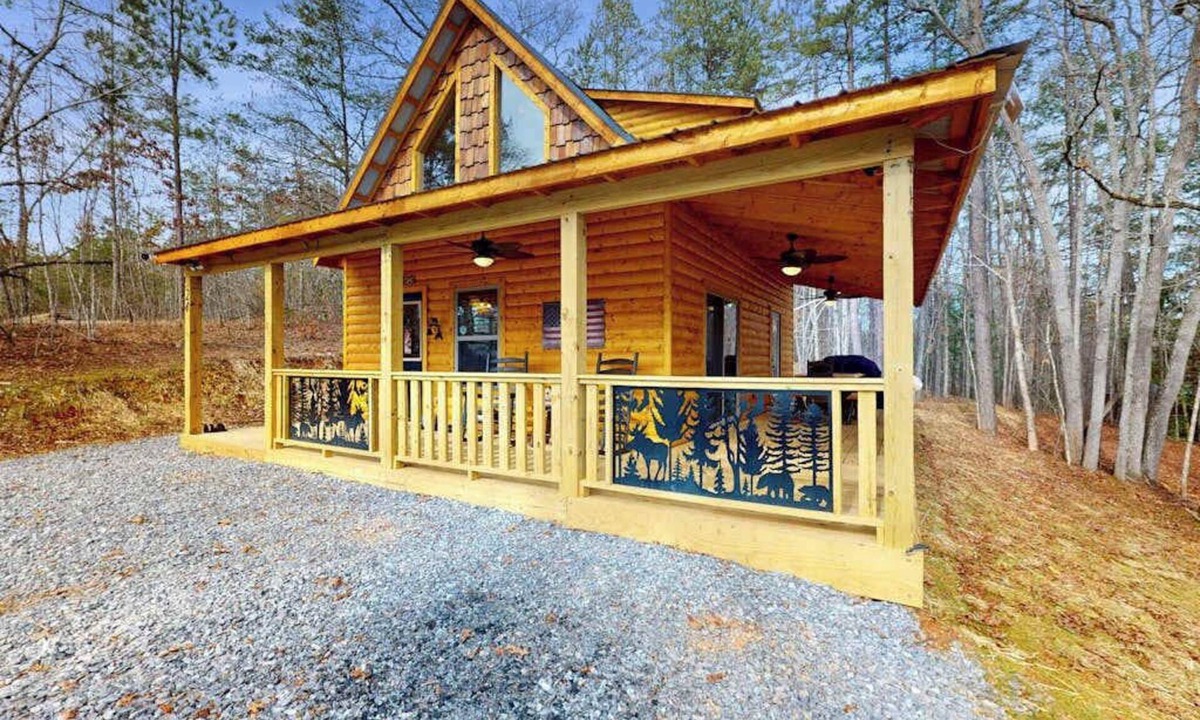 Murphy House | Whispering Pines
