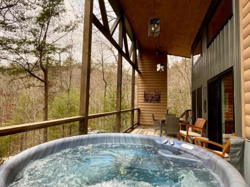 Stanton House | Whispering Woods - Modern Cabin with Hot Tub and Forest Views