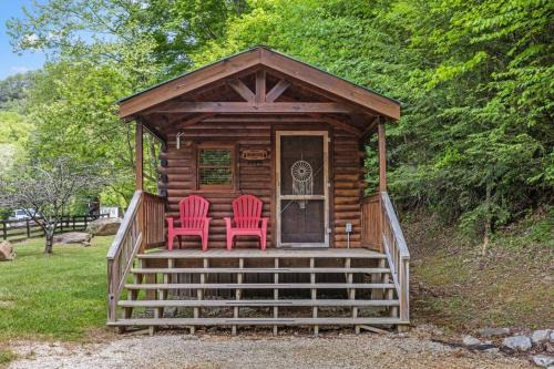 Rogers House | WiFi - Dreamcatcher - Lux-Tiny Cabin in RRG KY