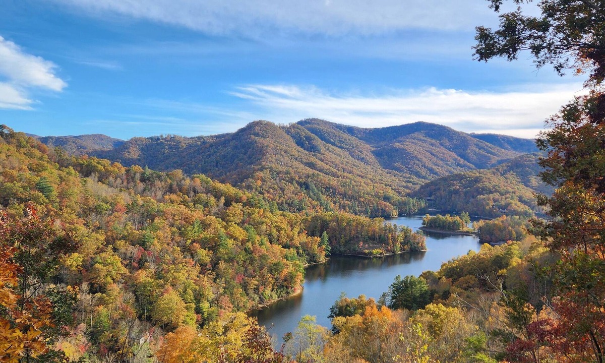 Tuckasegee Cabin | WOW Modern North Carolina Cabin Stunning Mountain/Lake View 3 Cozy Bedrooms