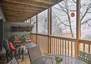 2 Mi to Silver Dollar City: Reed Springs Condo