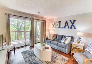 2 Mi to Silver Dollar City: Reed Springs Condo