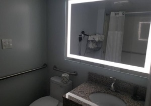 King Accessible Non Smoking at Envi Boutique Hotel