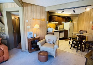 Lower Level Duplex - Slope-side!