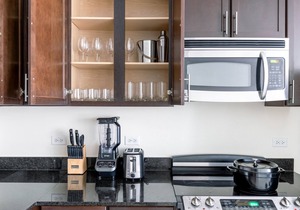 Spacious Loop 1BR w/Pool, Gym, nr. the L & Riverwalk, by Blueground in Chicago