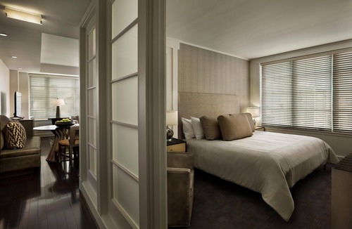 Connecticut Ave - K Street House | 1 BR Platinum Suite/Walk to White House Nat'l Mall