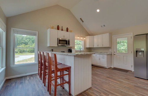 Tignall House | < 1 Mi to Broad River Campground! Rural Retreat