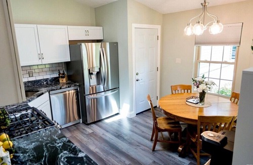 Bloomington House | 10 Min to Stadium By I-69 King Beds Big Fenced Yard Great Parking!
